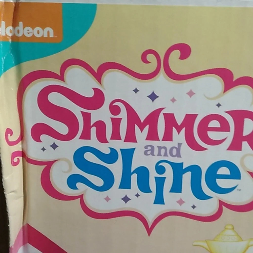 NIB Shimmer And Shine Magical Light Up Genie Palace See Video
